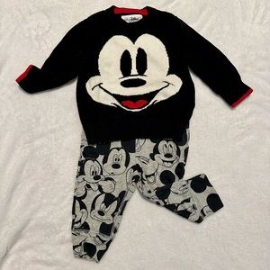 DISNEY BABY GAP Mickey Sweater and Pants